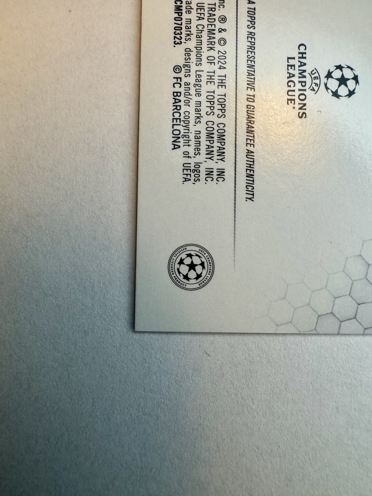 Topps 2023-24 UEFA Club Competitions Lamine Yamal FC Barcelona Auto RC #A-LY view 15
