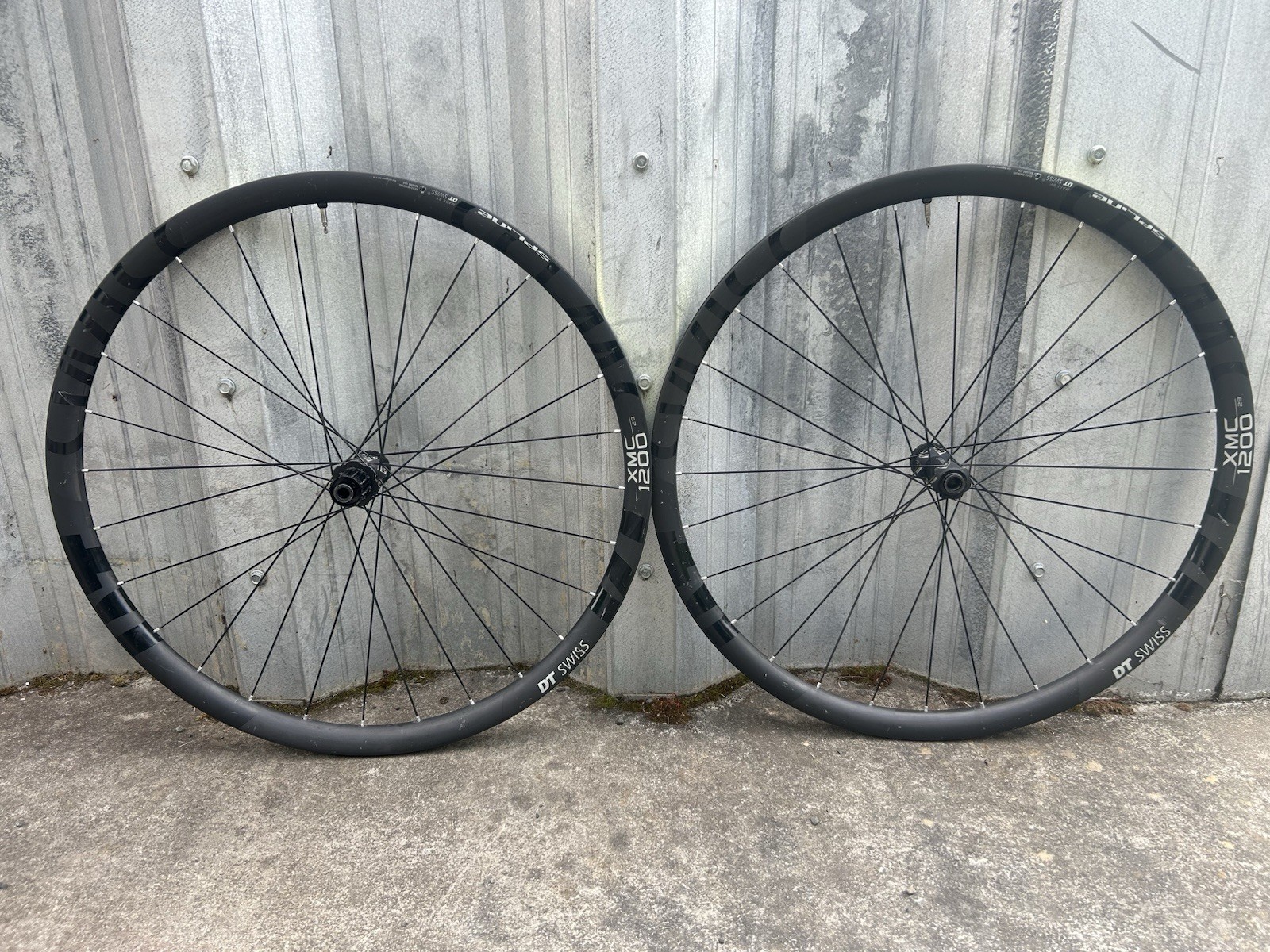 dt swiss xmc 1200 29&rdquo; Wheelset