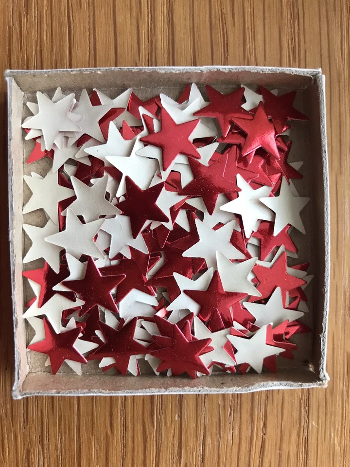 "Lote de 150 estrellas de goma Dennison Stars de colección de los años 50 Plus estrellas rojas 1/2""" Foto 2 de 4