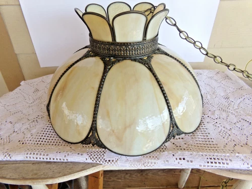 VINTAGE TIFFANY STYLE STAINED GLASS HANGING CEILING LIGHT FIXTURE 1960'S