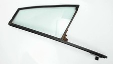 Porte arrière et accessoires Nissan CEDRIC