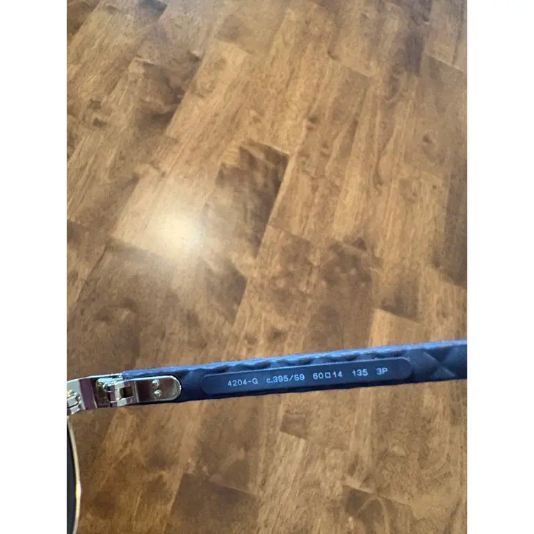 Chanel Interlocking CC Logo Aviator Sunglasses - image 5