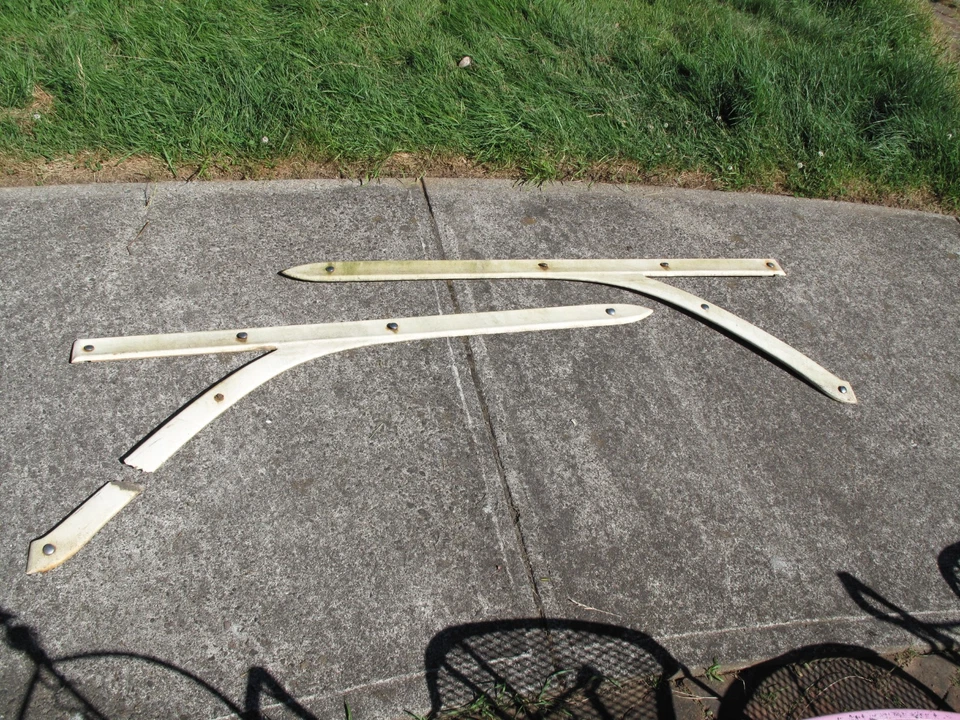 1959 Ford Country Squire Woody Wood front fender trim (139) - Image 4 of 4