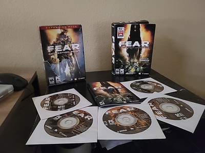 FEAR First Encounter Assault Recon CIB W/ Manual PC CD-Rom Software Sierra