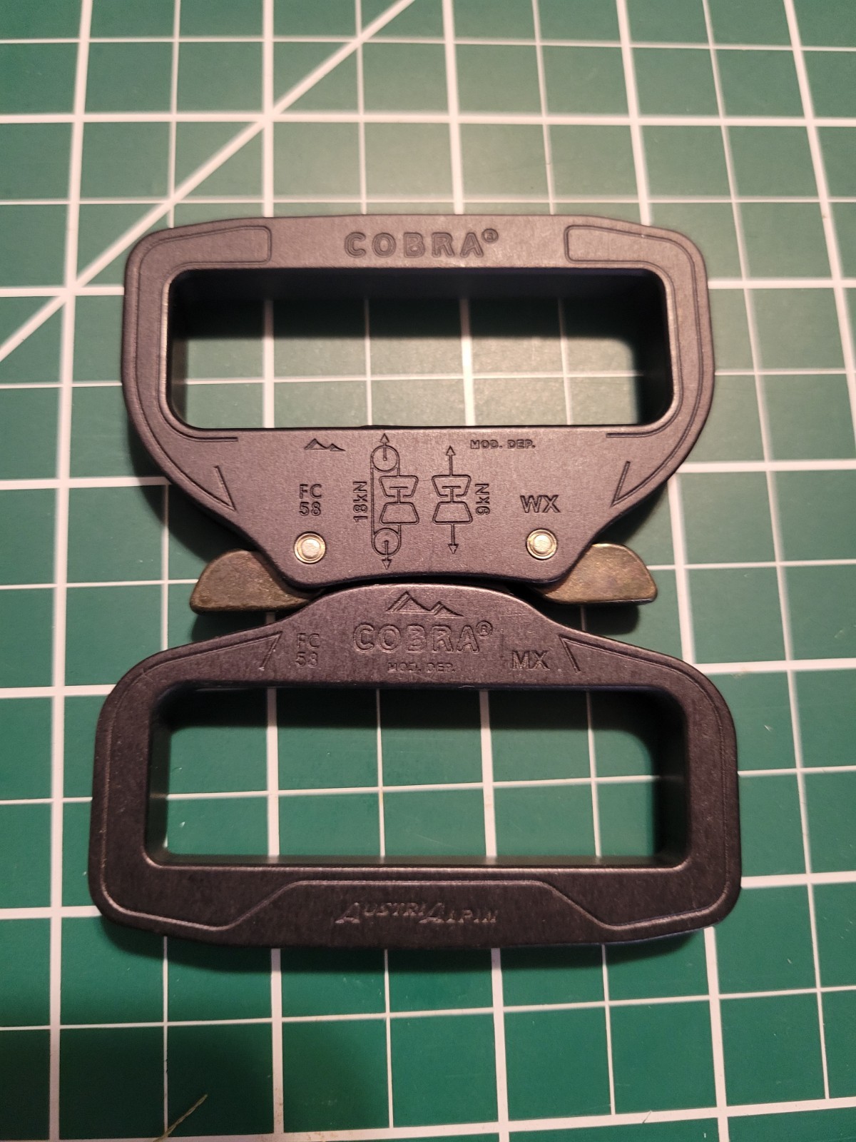 AustriAlpin 2.25" 58mm Cobra Buckle Black XL Clips