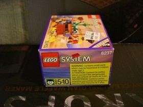 Lego Pirates Pirates Plunder 6237 Sealed New in Mint Box 1993