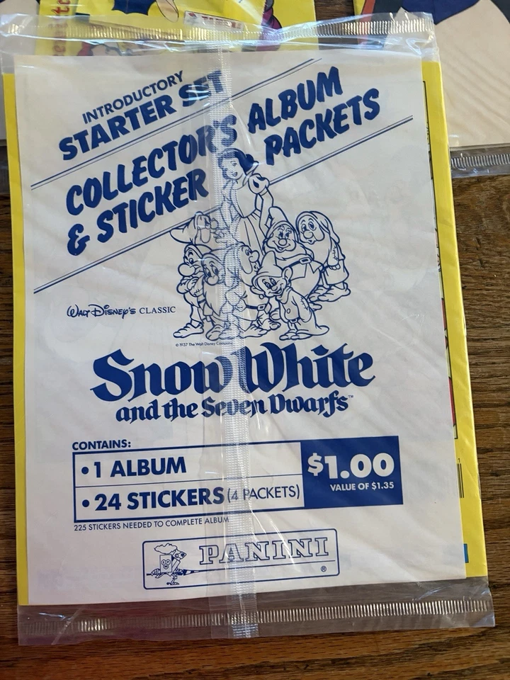 Lote 8 conjuntos iniciais selados Panini Branca de Neve pacotes multilíngues Disney década de 1980 - Imagem 3 de 4