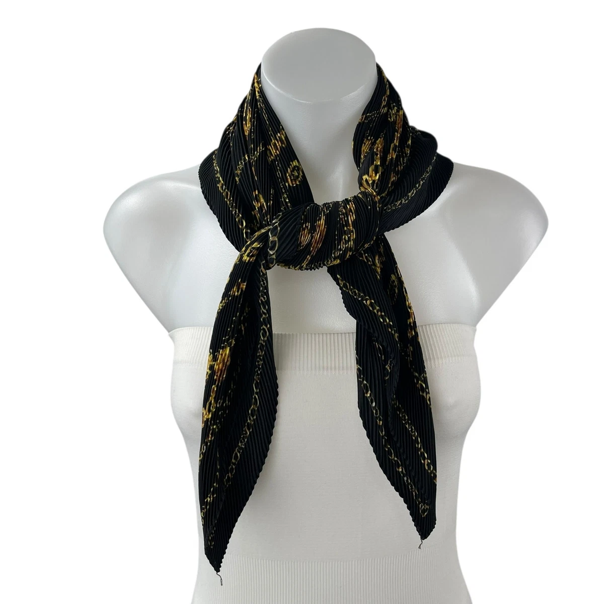 Zara NWT black and cream geometric print scarf MODAL BLEND FLORAL PRINT SCARF - Black | ZARA United States main image 4