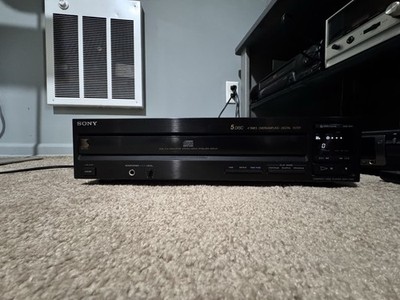 Sony CDP-C205 5-Disc CD Changer Player Black Stereo RCA Headphone Jack