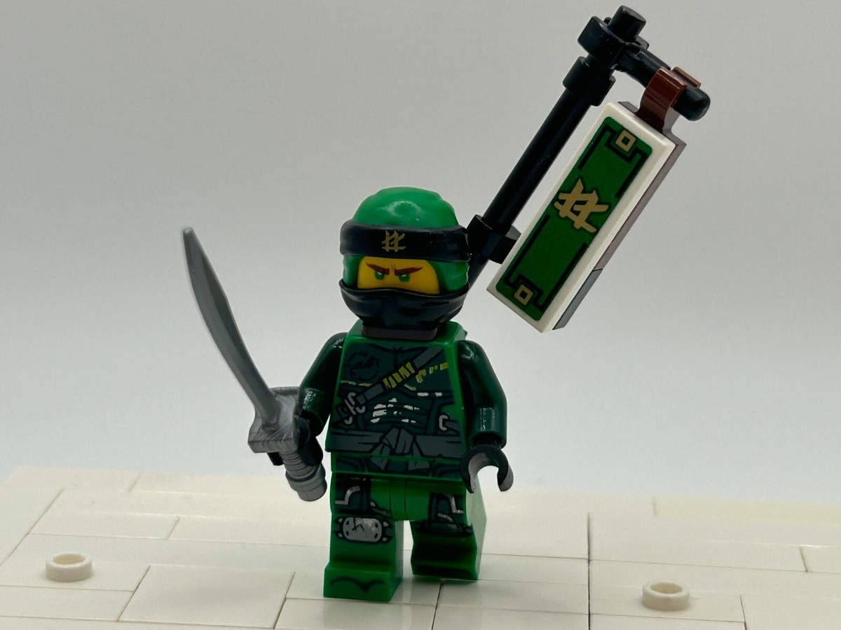 LEGO Ninjago Lloyd Hunted Green Wrap and Neck Bracket minifigure