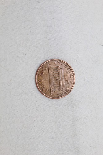 1964 D Lincoln Memorial Penny. “Error On The”liberty” L Is On The Rim - Picture 3 of 4