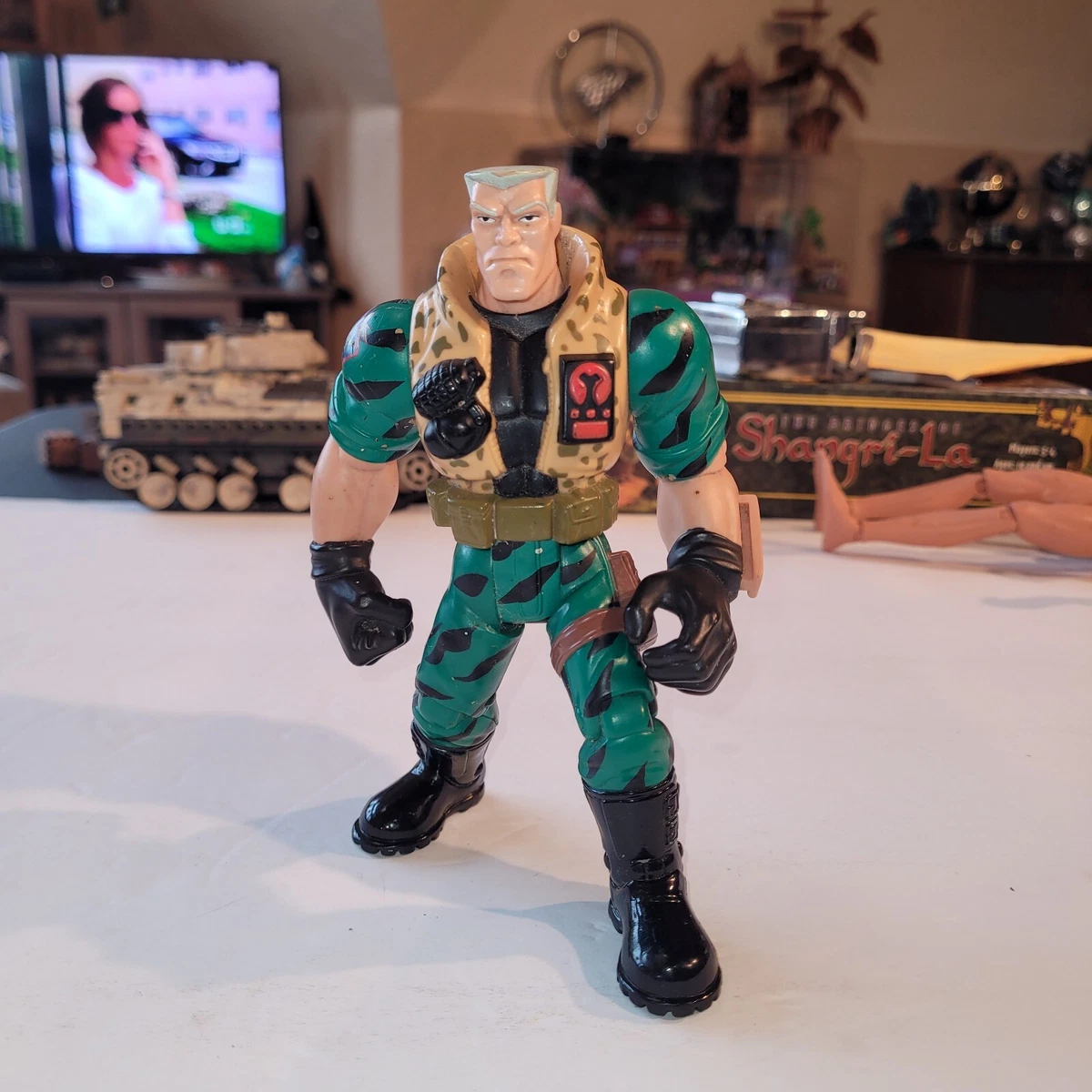 Hasbro Small Soldiers Cartoon & TV Character Action Figures for