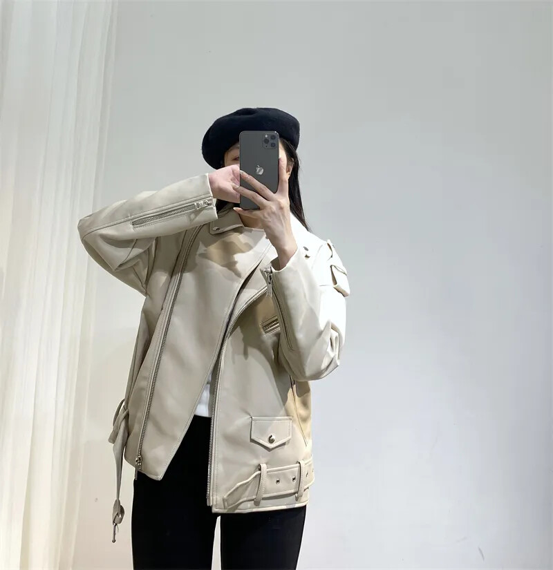 Foto 19 di 26