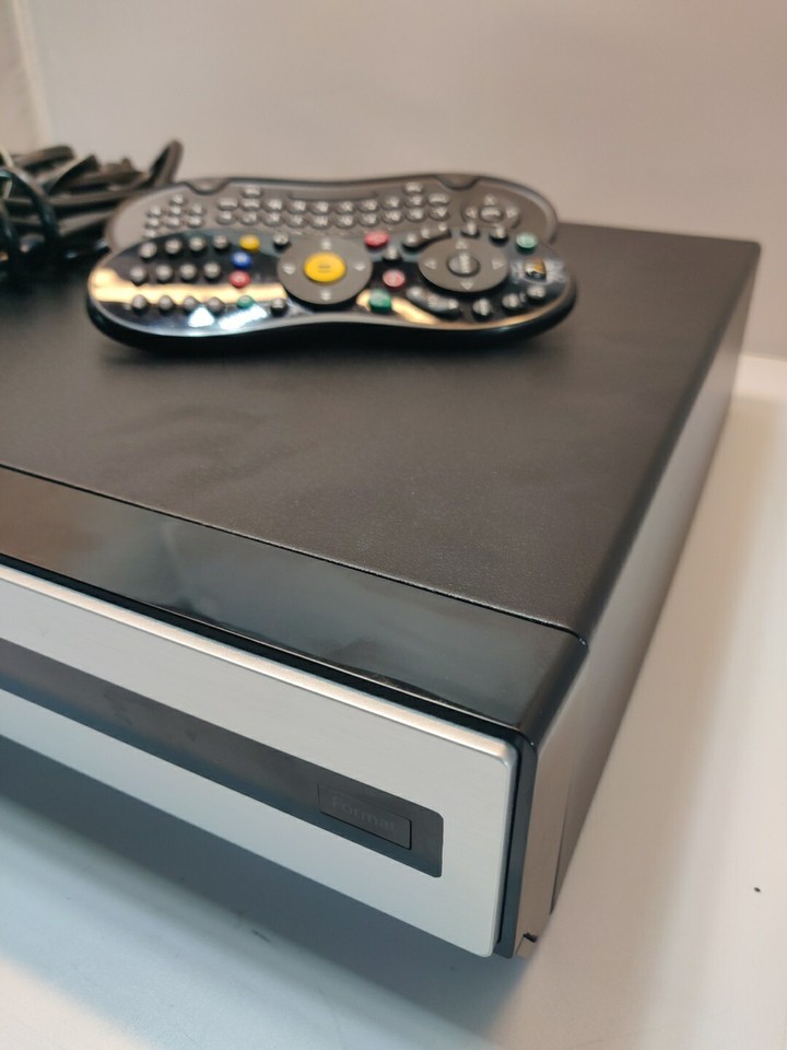 TiVo HD Series 3 TCD652160 (320GB) DVR with LIFETIME SUBSCRIPTION