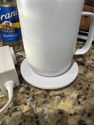 Ember CM19 10oz White Temperature Control Smart Mug And Pad Charger Works