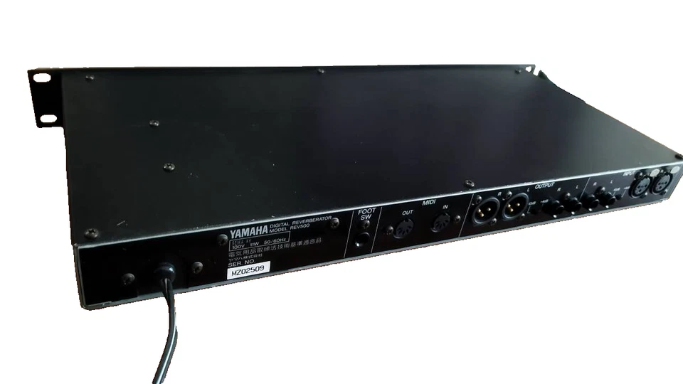 Yamaha REV500 Digital Reverberator Rack Reverb Effect Processor Tested Japan - Image 3 of 3