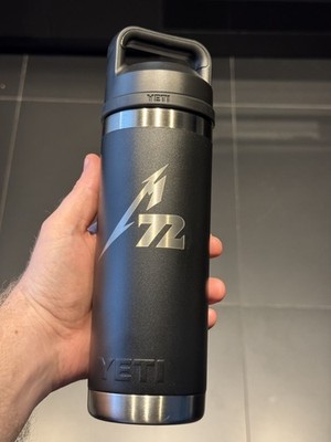 YETI Metallica M72 World Tour Bottle Rambler Black Pop Up