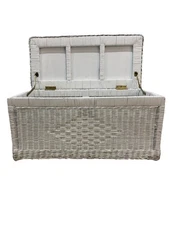 Vintage White Wicker Woven Storage Trunk/CoffeeTable/Toy+Bed Trunk Brass Handles