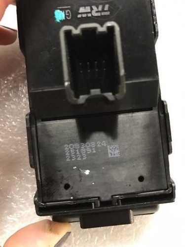 2010-2013 LACROSSE REGAL DRIVER LEFT FRONT DOOR WINDOW SWITCH NEW OEM - Picture 2 of 4