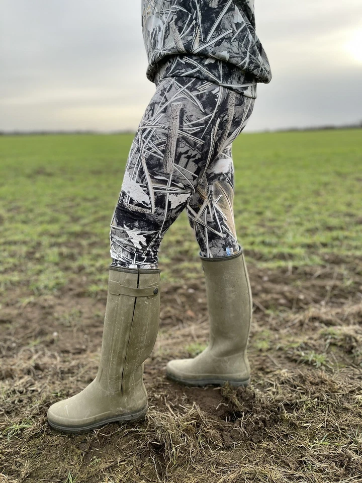 Hunting Grey Black White Pattern Camo Trousers Brand New Size Large - Image 4 of 4