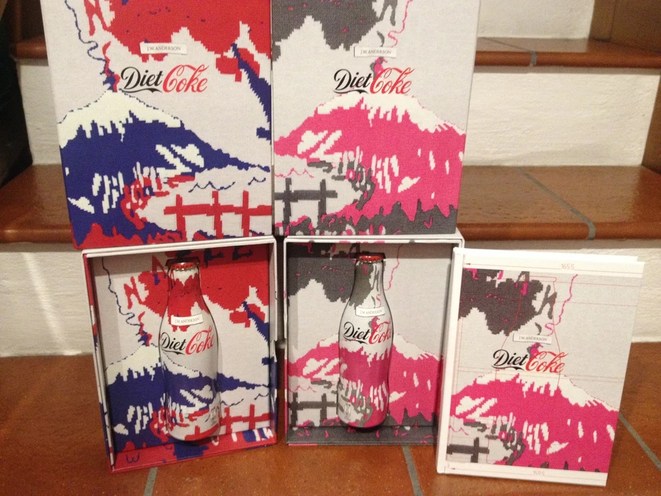 Gift Box Limited Edition Diet Coke 2015 J.W Anderson Set 2 Alluminio bott:LEGGI