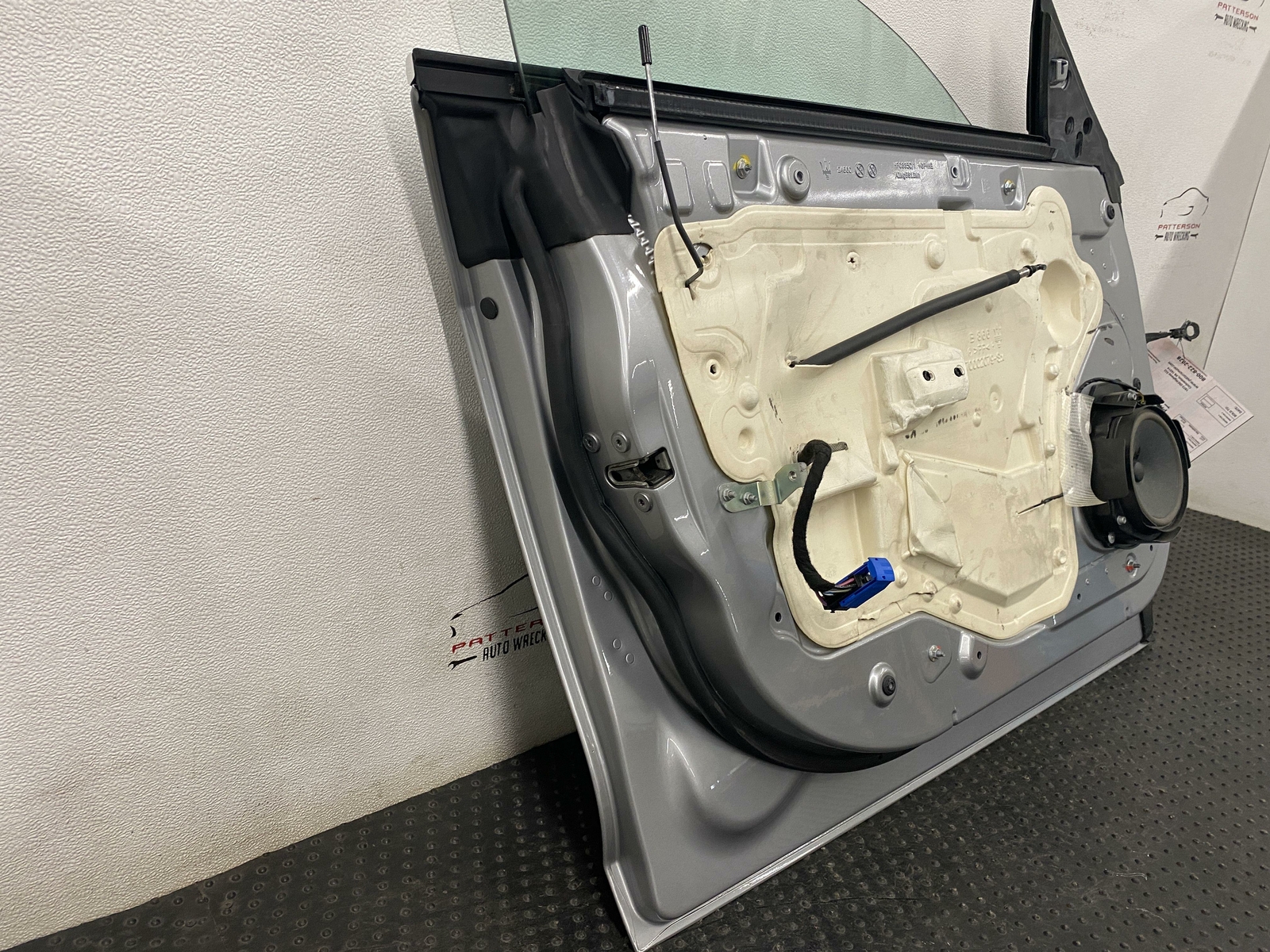 2014 MASERATI GHIBLI DRIVER LEFT FRONT POWER DOOR GRIGIO METALLO GRAY GRI