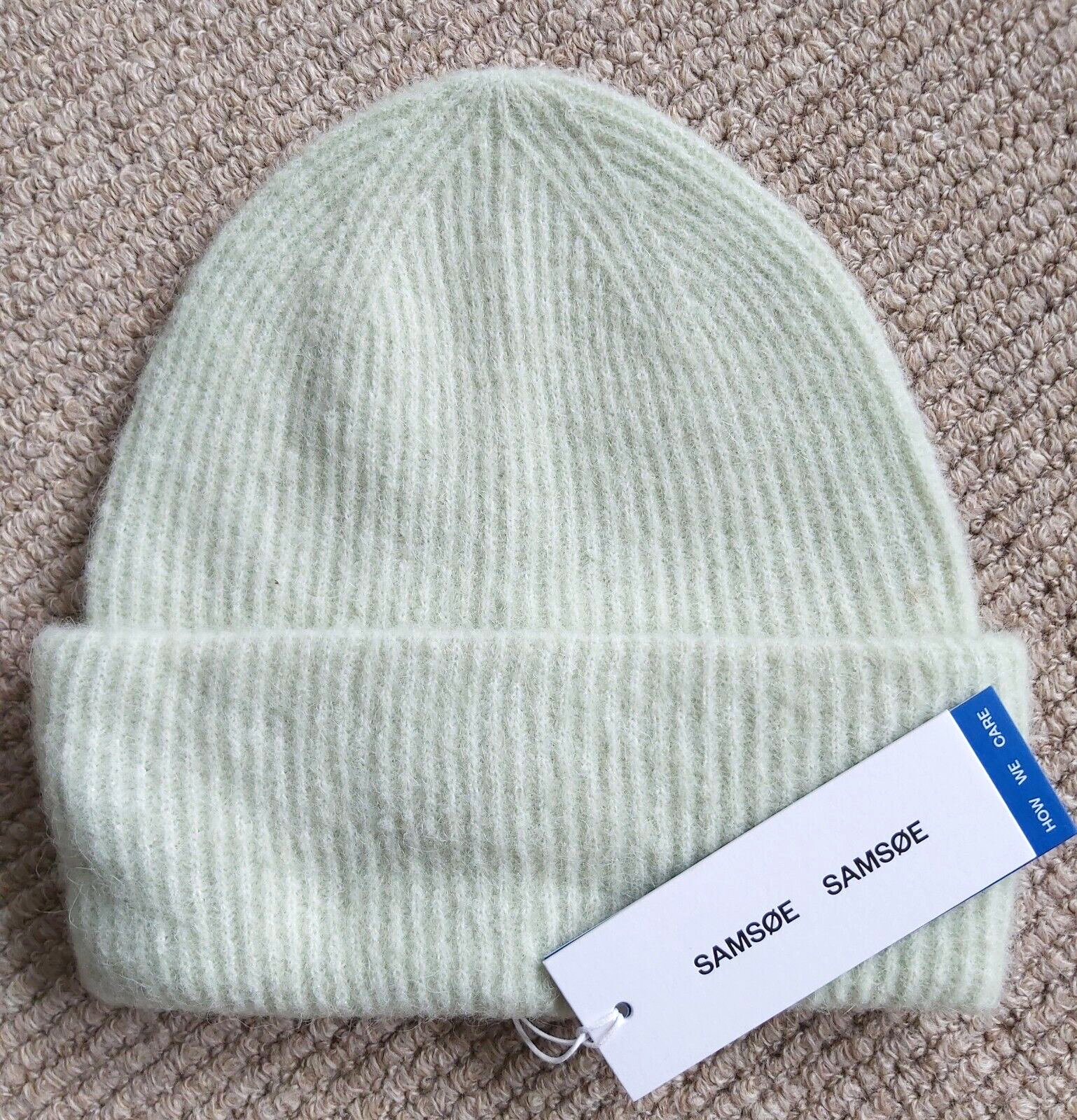 SAMSOE SAMSOE Aloe Wash Merino Wool Alpaca BEANIE Hat Toque Womens Femme Tag
