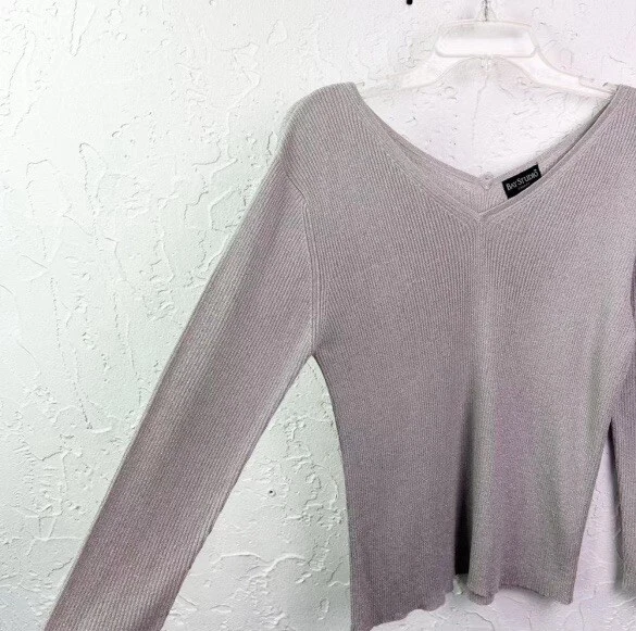 Top de manga larga tejido acanalado de seda plateado metálico y2k principios de la década de 2000 mediano Foto 3 de 4