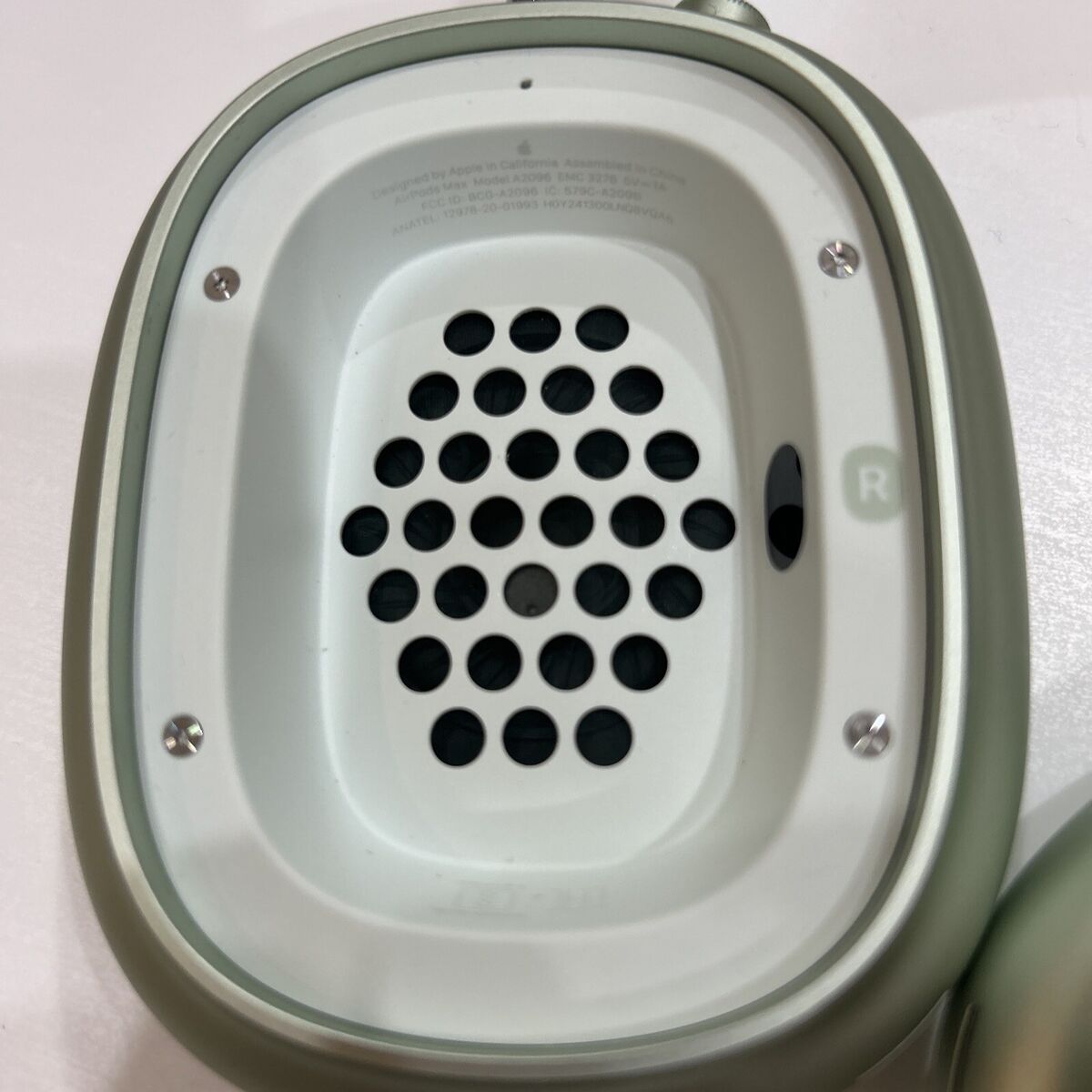 Apple AirPods Max Bluetooth Headphones MGYN3AM/A Green (NO Apple AirPods Max Bluetooth Headphones MGYN3AM/A Green (NO