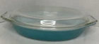 Vintage Pyrex Solid Turquoise Blue 1.5 Quart Oval Casserole Dish With Lid