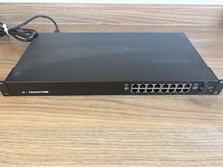 Conmutador Gigabit PoE Administrado Ubiquiti Networks EdgeSwitch ES 16 150W con SFP