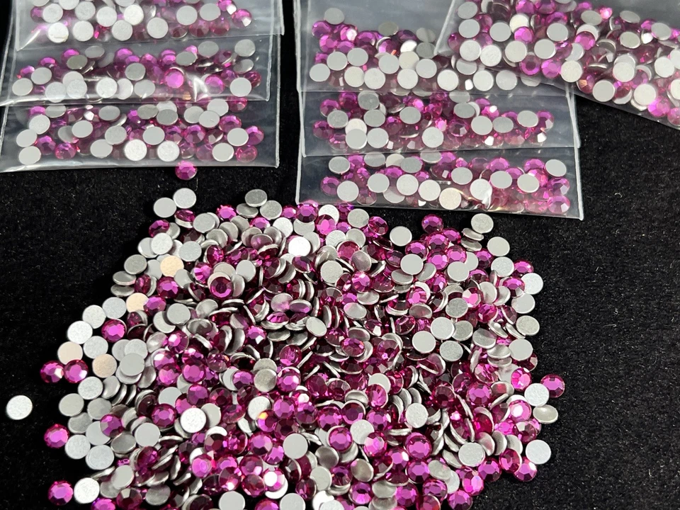 Lámina de plata superior Swarovski Fuschia 16SS Art2000, 10 brutas (1440 piezas) Foto 4 de 4