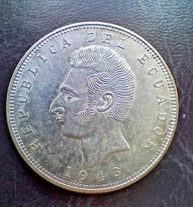 1943 Ecuador - 5 Sucres - Mexico City Mint -- AU - About Uncirculated