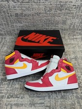 Größe 7 - Nike Air Jordan 1 High Light Fusion Red 555088-603