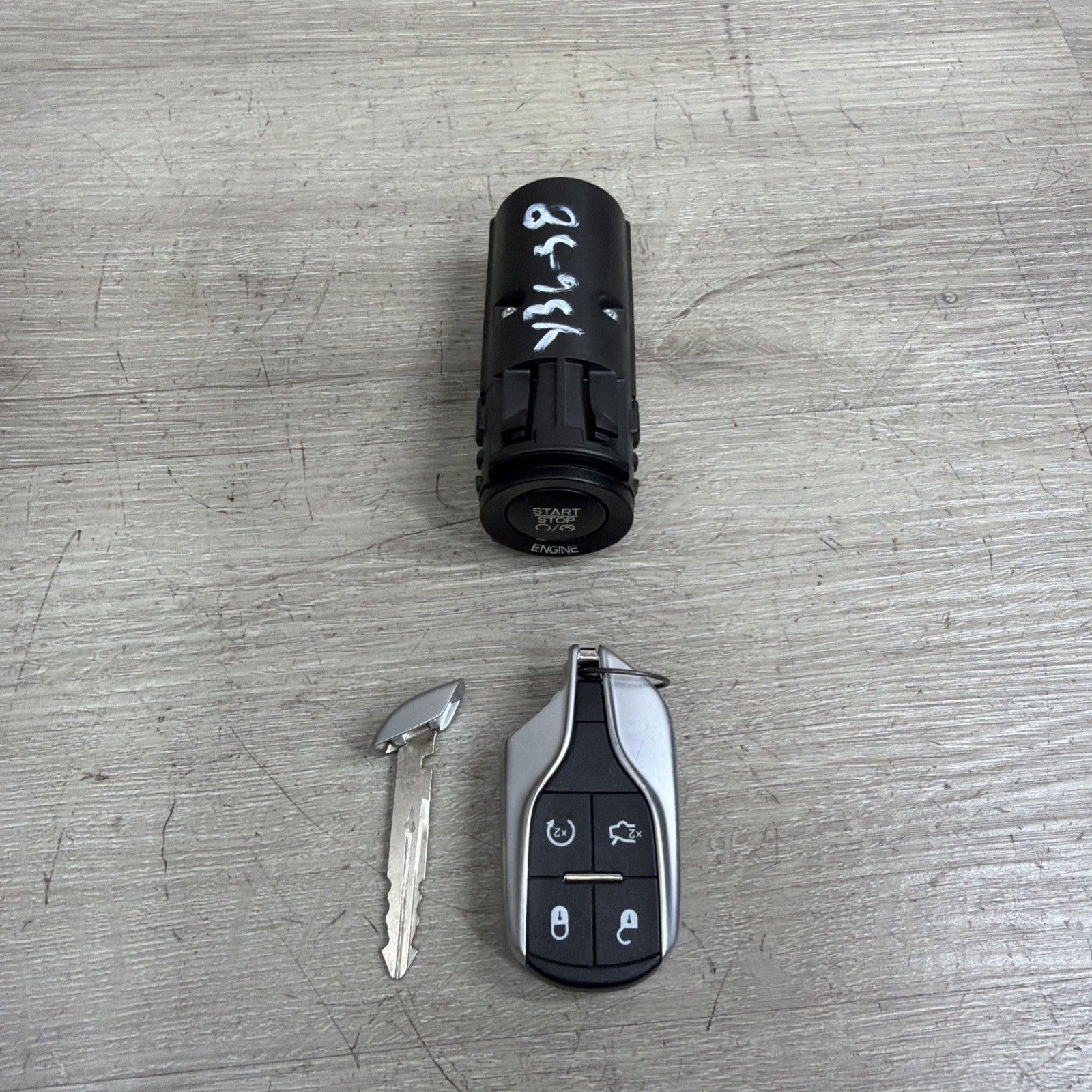 ✅ 2014-2019 MASERATI GHIBLI ENGINE IGNITION PUSH START STOP SWITCH & KEY OEM ✅