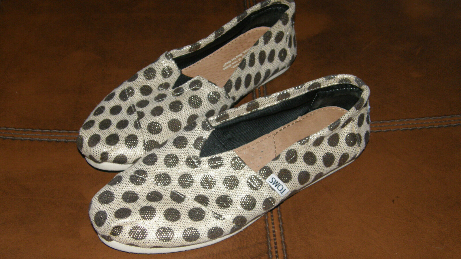 Toms womens flats/Size 7/beige and bronze polka d… - image 1