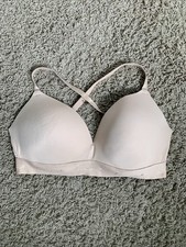 PINK Victoria  s Secret 36DD Wear Everywhere push-up beige wireless bra