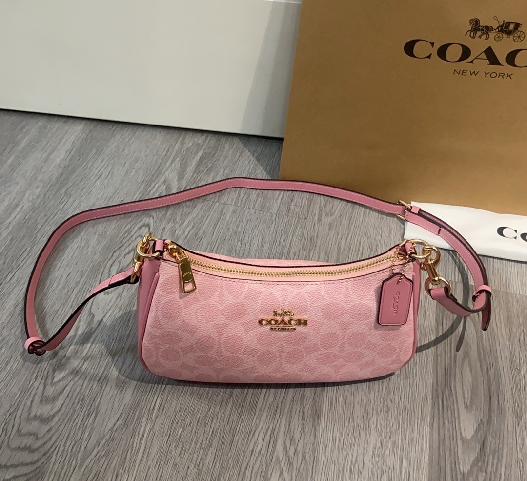 COACH CV933 Teri Shoulder Bag Signature Leather Pink - NEW