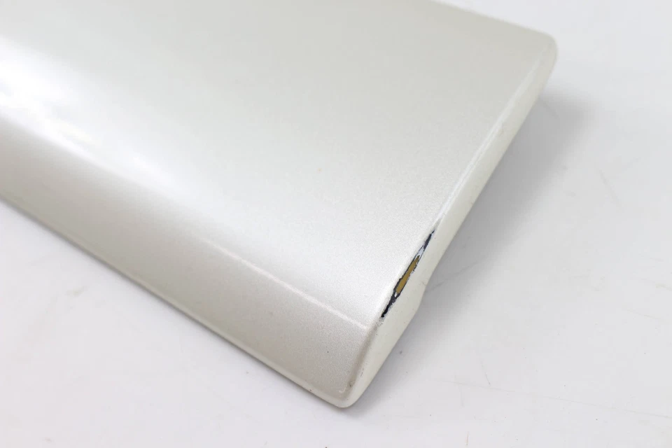 AUDI S6 1995-1997 - Moldura de puerta central delantera derecha / TRIM 4A0853952A Foto 3 de 4