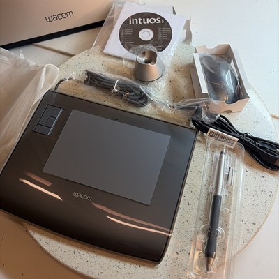 Wacom Intuos 3 PTZ431WJP In Open Box Everything Pictured Is Included