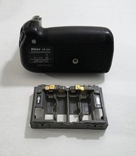 Nikon MB-D80 Multi-Power Battery Pack Grip with MS-D200 Holder