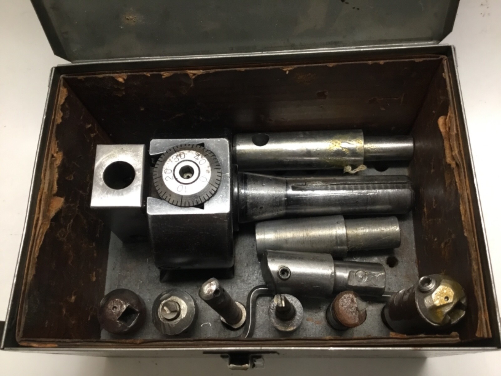 Bridgeport Number 2 Boring Head with R8 Holder Multiple Boring Bars Metal Box eBay