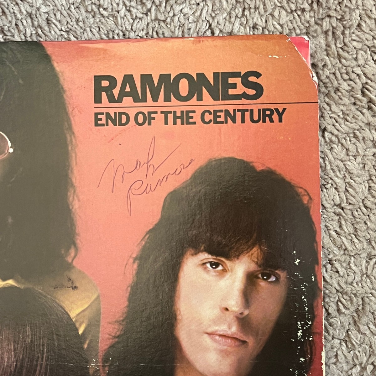 The Ramones signed Vinyl Album Cover JSA LOA End of the Century