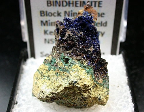 MINERALS : BINDHEIMITE WITH AZURITE AND MALACHITE, BLOCK NINE MINE IN AUSTRALIA