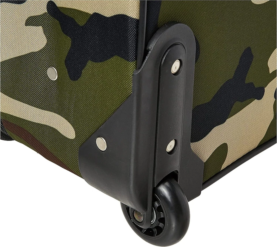 Juego de equipaje de mano Rockland de 2 piezas expandible lado blando bolsa camuflaje Foto 4 de 4