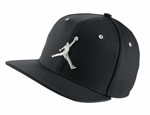 black jordan snapback