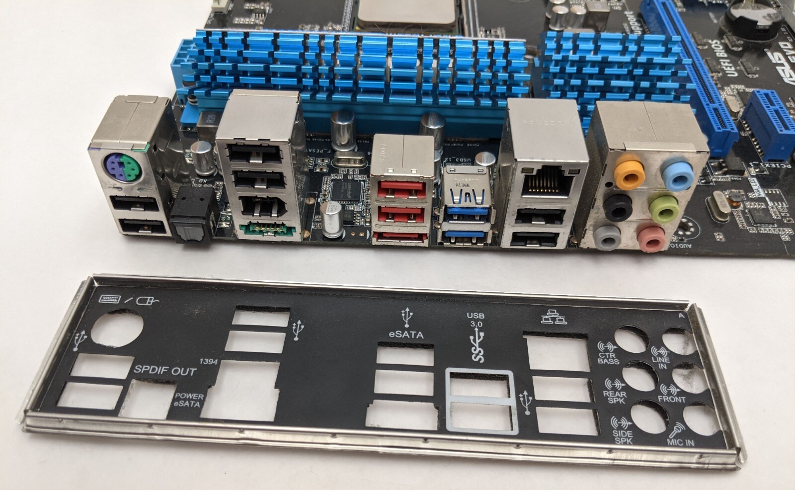 ASUS M5A99X EVO Socket AM3+ Desktop Motherboard w/ AMD Phenom II X6