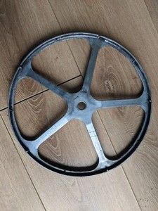 Gebrauchte Beko WM Waschmaschinentrommel Riemenscheibe Rad
