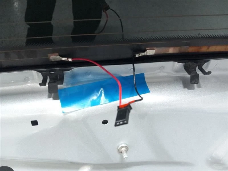 ЗАДНЯЯ КРЫШКА БАГАЖНИКА подходит для MERCEDES-BENZ GL 450 2007 - 2012 - Изображение 4 из 4