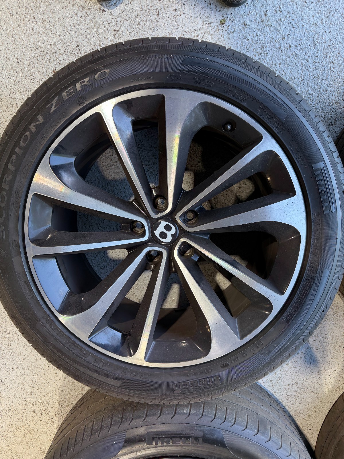 Bentley Bentayga 10 x 21 21" Wheel Set of 4 36A601025B OEM